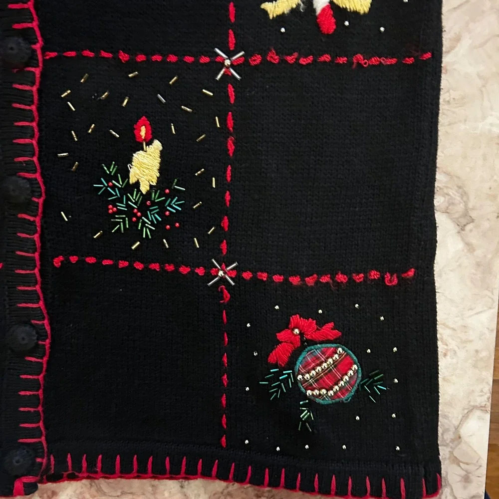 Ship'n Shore Medium Christmas Vest Ugly Sweater Party Black